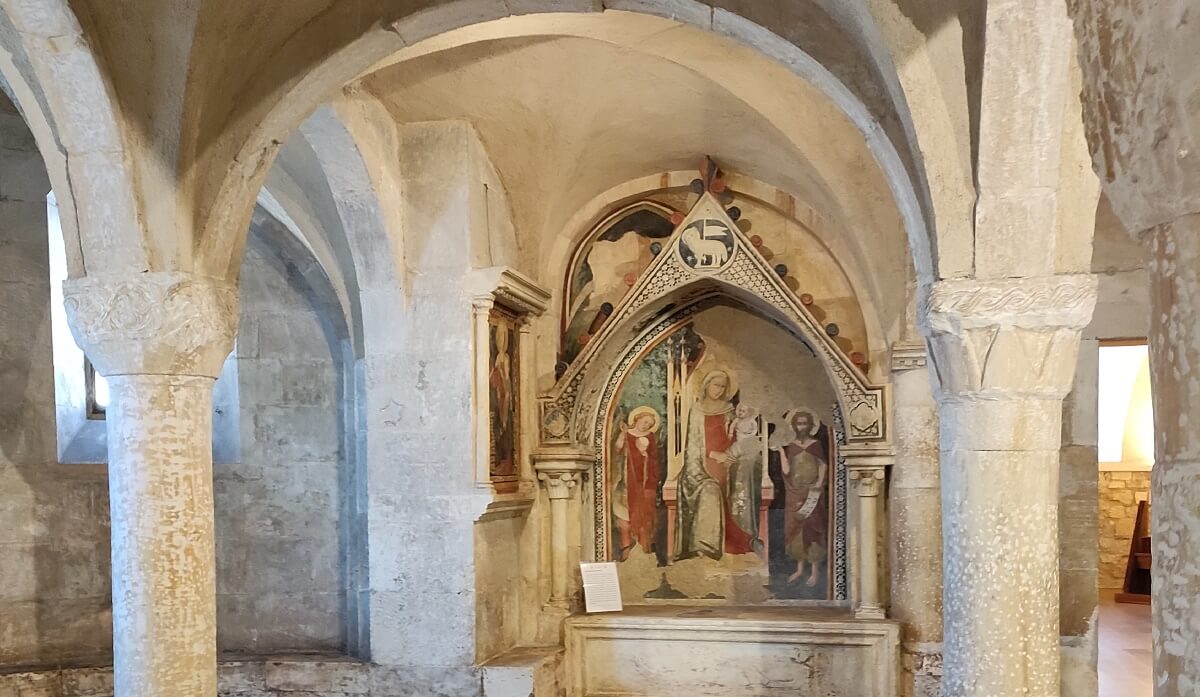 cathedral crypt in Sulmona
