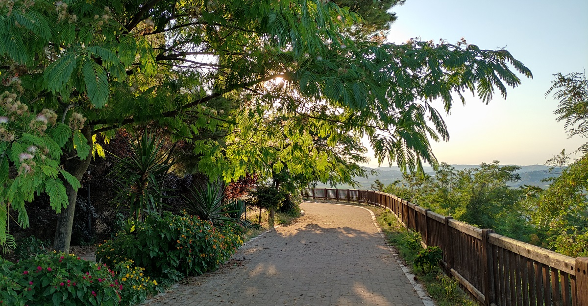 Footpath round Montesilvano Colle 