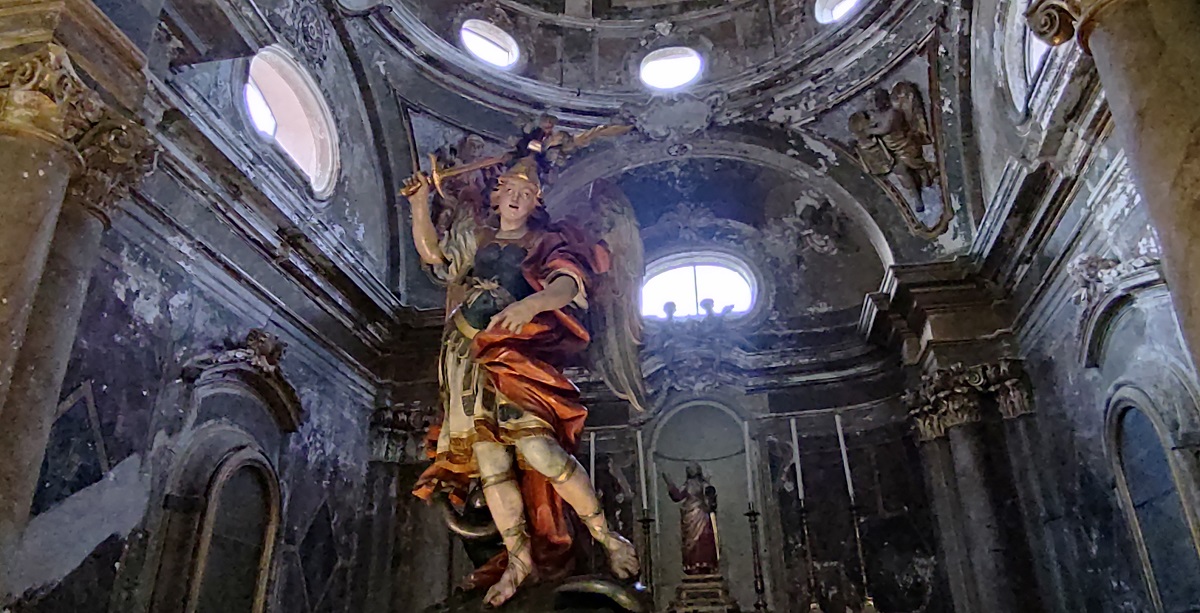 Chapel and statue of St. Michael, Città Sant'Angelo.